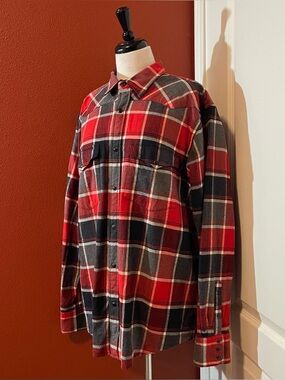 Filson Men’s Western Cut Plaid Snap Button Long Sleeve Lumberjack Flannel